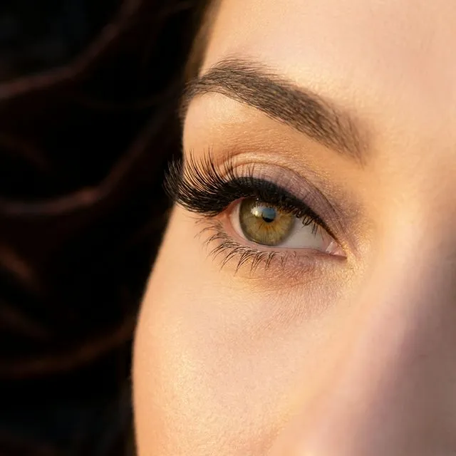 Semi-permanent eyeliner tattoo showing perfectly defined eye makeup in Dubai